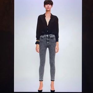Zara Woman Premium Denim Snow Black Jeans